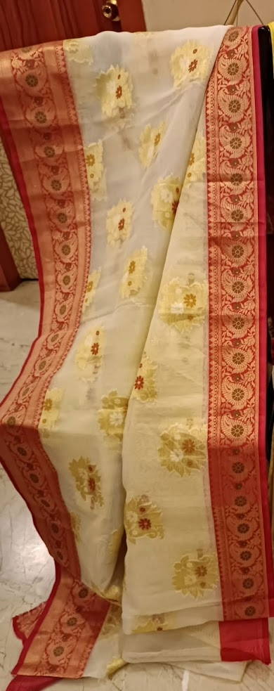 Pujar Ghar - 1800 - Utsav