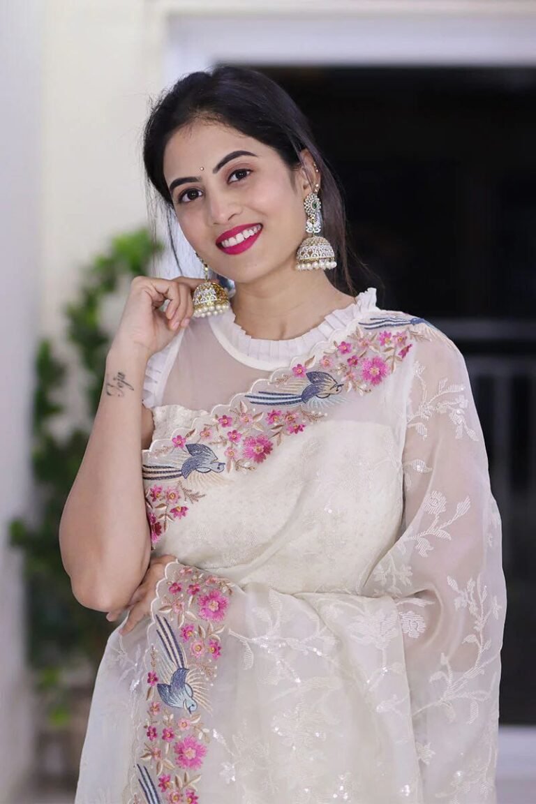 Shwetambari - 1900 - Jashn